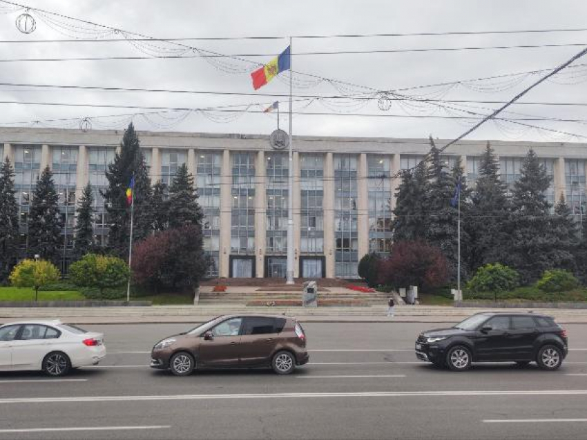 В PAS рассказали, кто сохранит посты в новом правительстве Василе Тофана