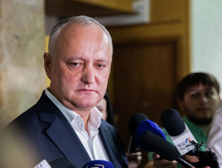 Додон: Власть предпринимает беспрецедентную попытку подавить парламентскую оппозицию и ограничить свободу слова