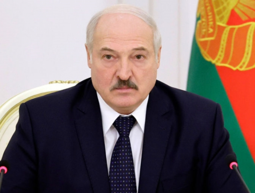 Лукашенко поздравил президента Молдовы с Днем Победы