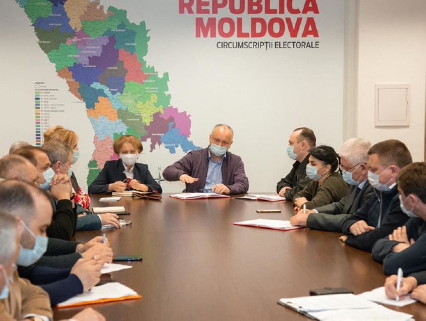 Додон пообщался с руководителями территориальных организаций ПСРМ в северной части Молдовы