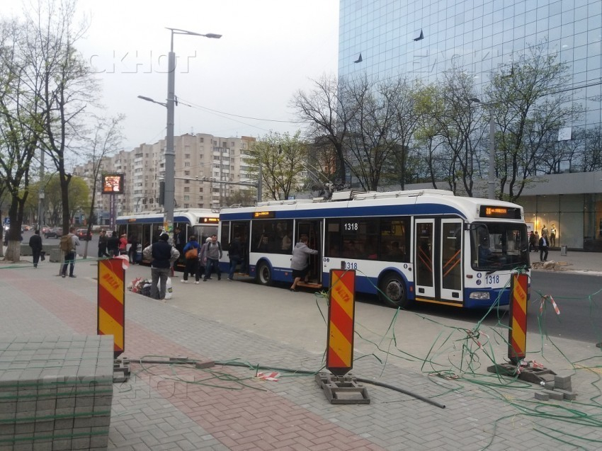 Новая остановка на бульваре Штефана чел Маре вызвала критику среди водителей