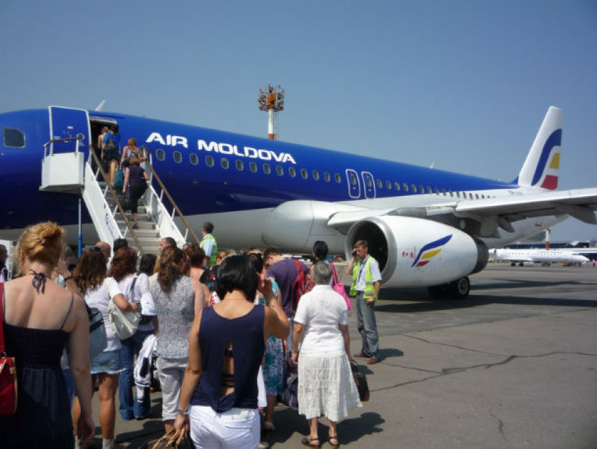 Многочисленные нарушения руководства компании Air Moldova возмутили ее сотрудников