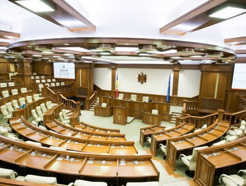 Парламентарии будут отдыхать до конца января 