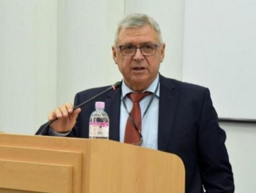 Директора Республиканской больницы восстановили в должности