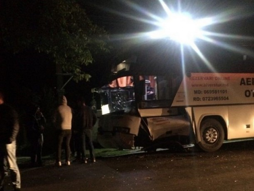 Смертельная автокатастрофа произошла в Румынии с автобусом с гражданами Молдовы 