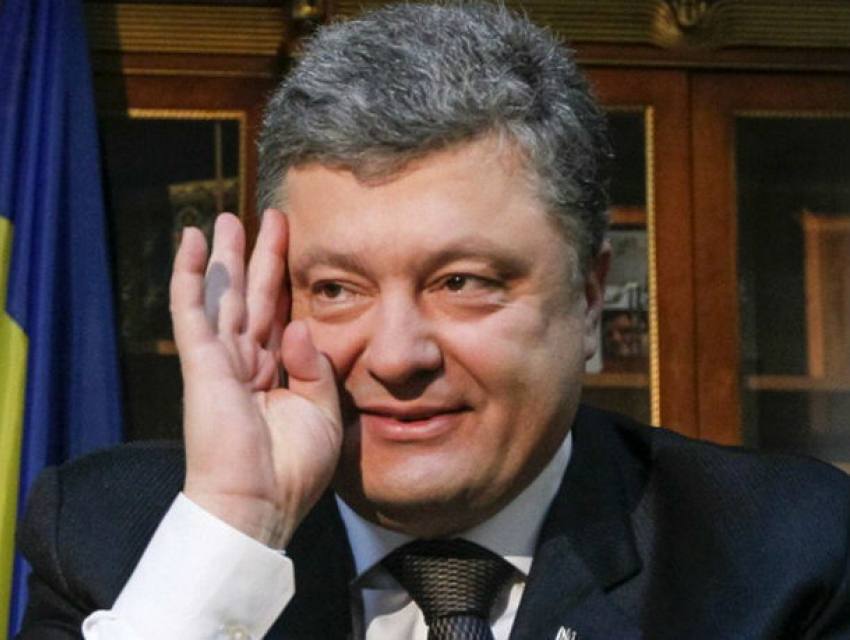 Позорная «перемога»: Порошенко заявил, что «украинский флот» освободил Крым