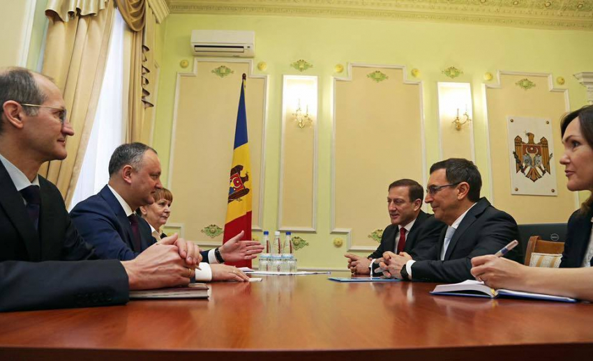Додон: В ближайшее время будет разработана Национальная программа социально-экономического развития Молдовы 