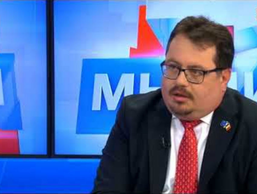 Посол ЕС в Молдове тоже решил дать пару советов президенту и премьеру