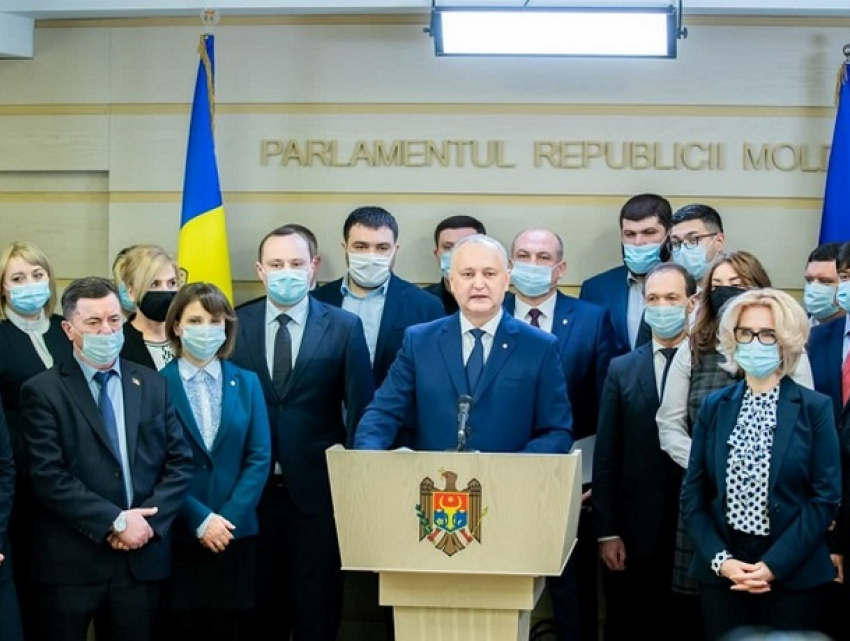 Игорь Додон призвал партии левого толка объединиться и дать отпор узурпаторам, стремящимся ликвидировать Молдову