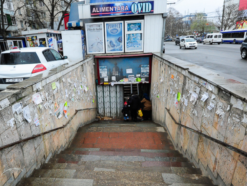 Примэрия занялась уничтожением киосков в подземных переходах Кишинева 