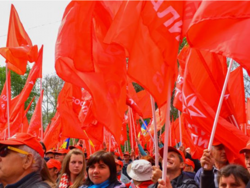 Партия социалистов организует в столице Марш народного большинства