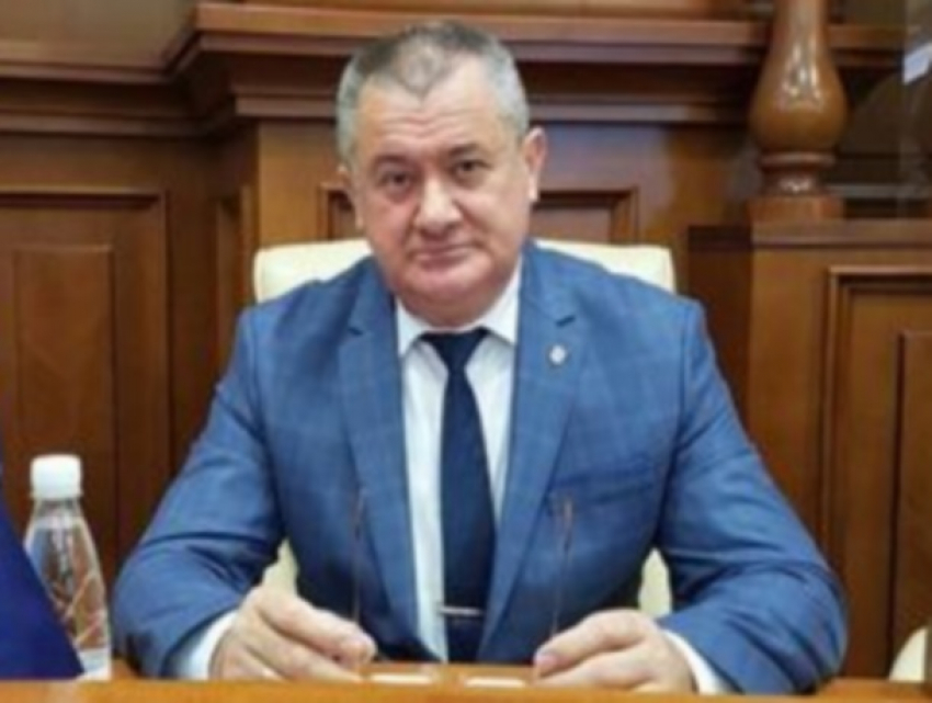 Скандал на скандале: конфликты депутата от ДПМ с законом