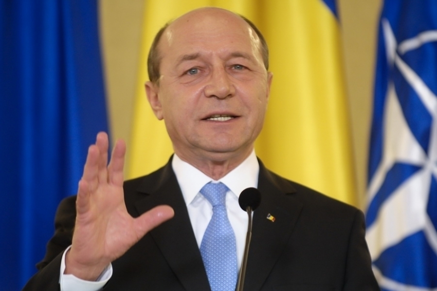 Бэсеску: Если парламенты Молдовы и Румынии проголосуют за объединение, оно состоится 