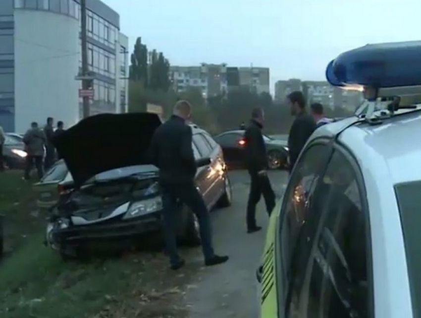 Цепное ДТП на Буюканах показали на видео 