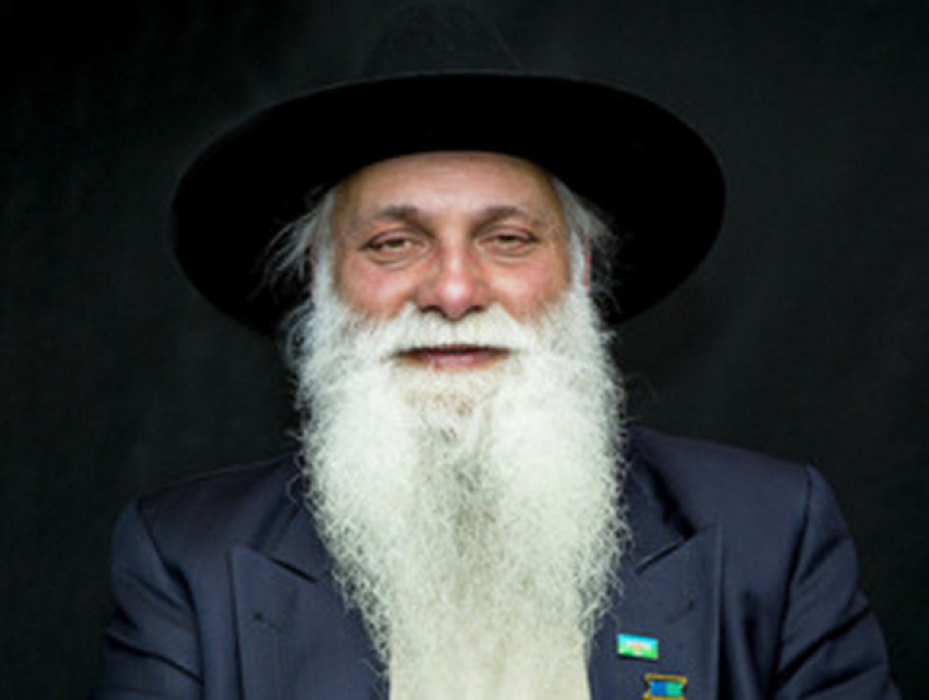 Барон всех ромов Молдовы рассказал, за кого будет голосовать на грядущих выборах