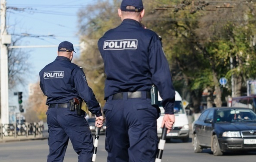 За коррупцию задержаны 28 патрульных полицейских, еще 5 в розыске