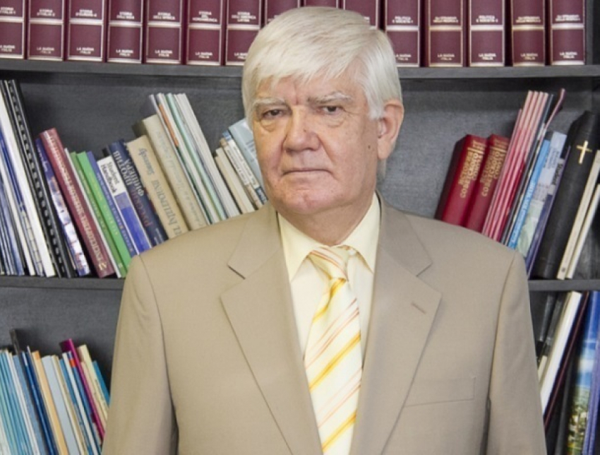 После тяжелой болезни ушел из жизни ректор самого известного частного ВУЗа Молдовы