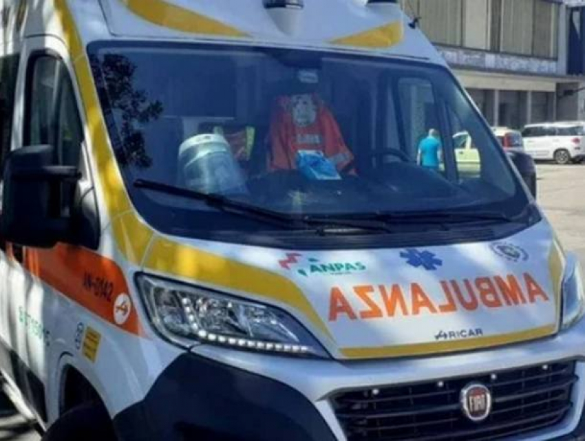 В Италии пьяный молдаванин сбежал из больницы на инвалидной коляске: назад его вернула полиция  