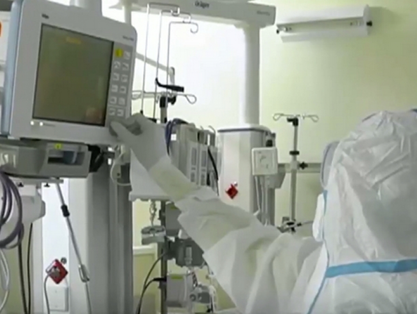 В Единцах в реанимации оказалась 14-летняя девочка в алкогольной коме 