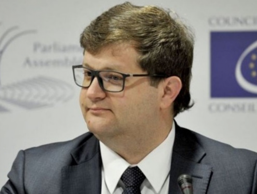 Глава украинской делегации ПАСЕ: отправьте Зеленского в Молдову