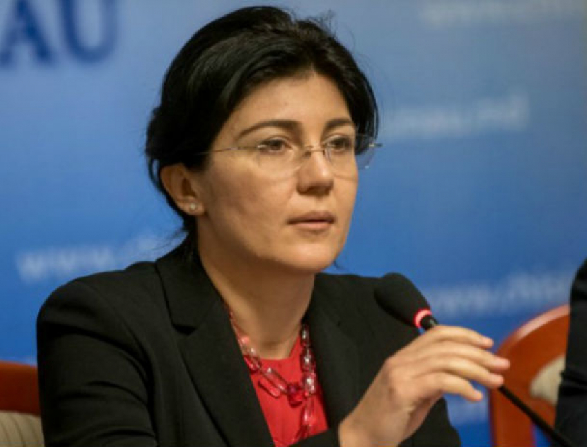 Сильвия Раду заявила о повреждении веб-камер и нашествии мертвецов в примэрию