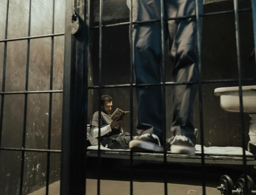 Жестокое нападение в Дурлештах: пожилую пару избили и ограбили — приговор вынесен