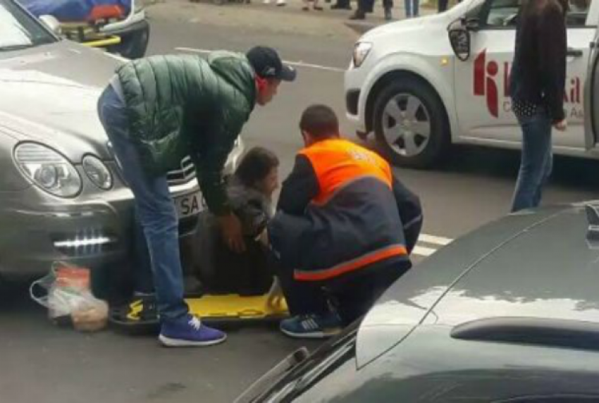 Юную сельчанку сбил автомобиль в Гагаузии