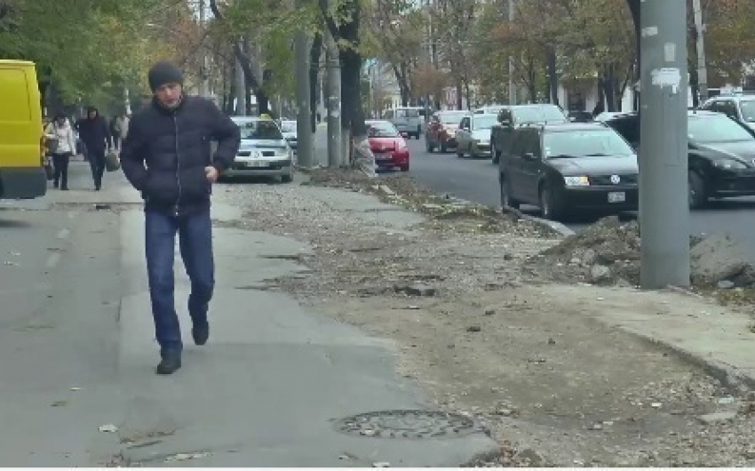 Жителей Кишинева спросили о качестве тротуаров, дорог и их ремонта
