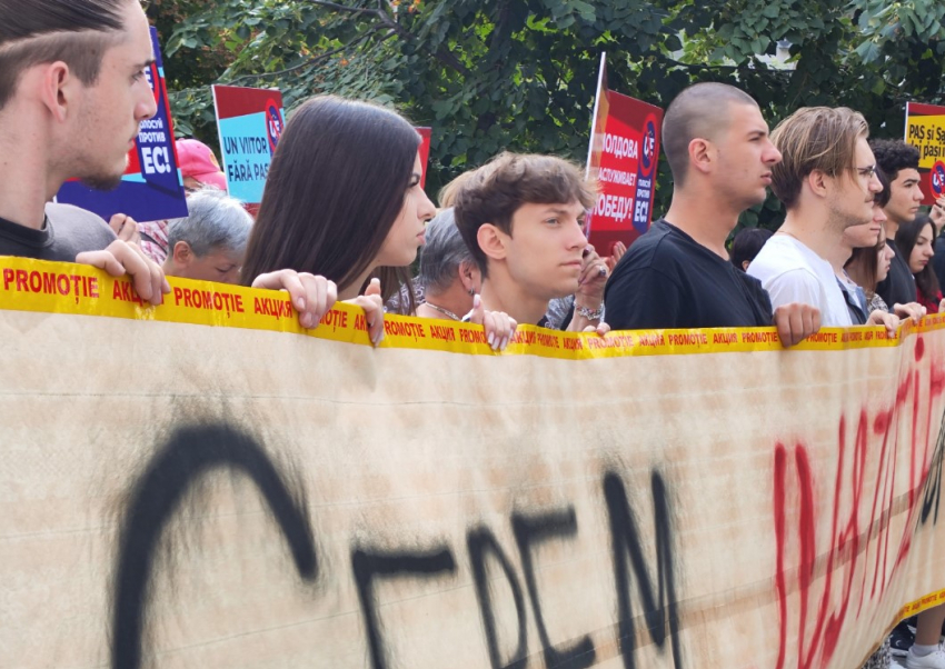 Оппозиция протестовала против решения ЦИК