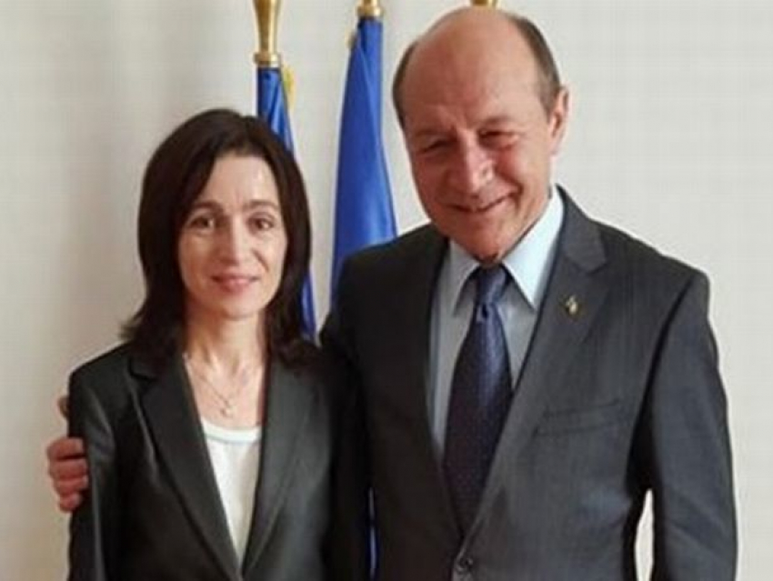 Майя Санду хочет вернуть Бэсеску гражданство Республики Молдова