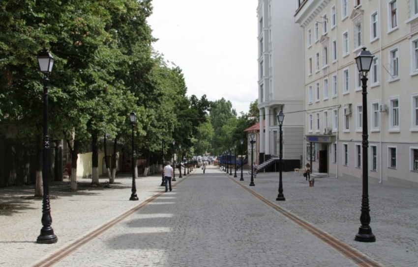 Киртоакэ использует пешеходную улицу для проведения унионистского концерта 