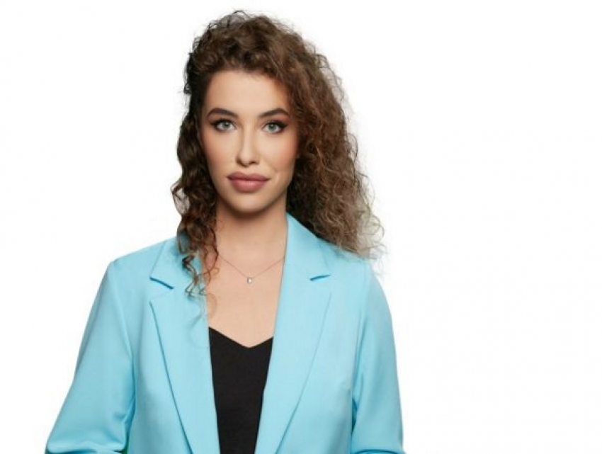 Бывшая работница ТВ-8 Михаела Дикусар заявила о том, что Платон напал на нее