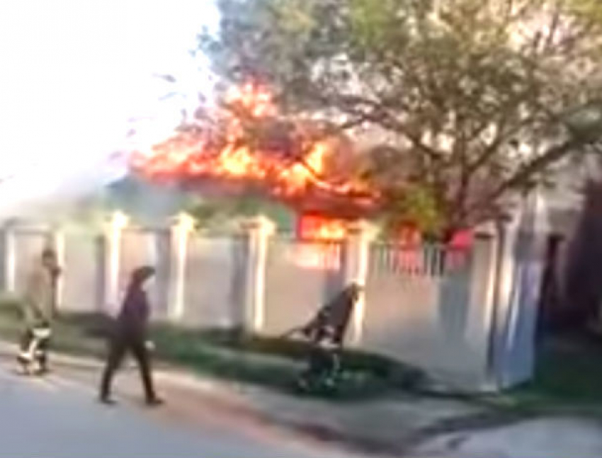 Бурное возмущение жителей позором пожарных Каларашского района попало на видео