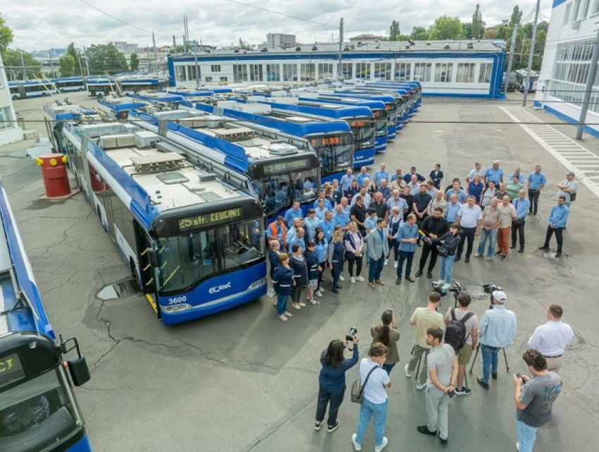 В Кишиневе вышли на линии новые троллейбусы из Прибалтики