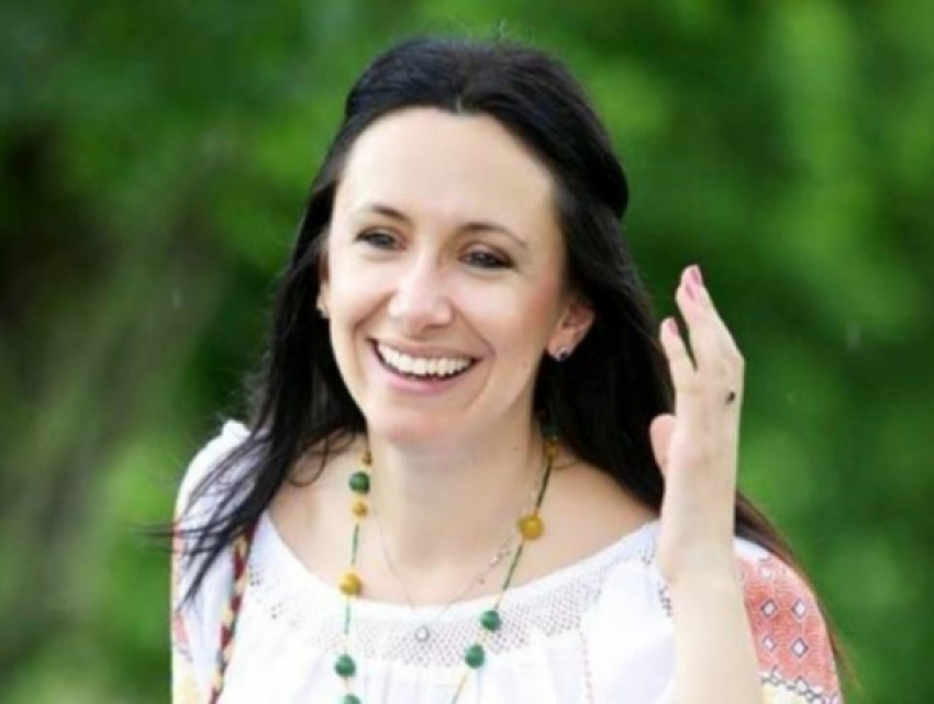 Ната Албот узрела в столичных таксистах «русских агентов»