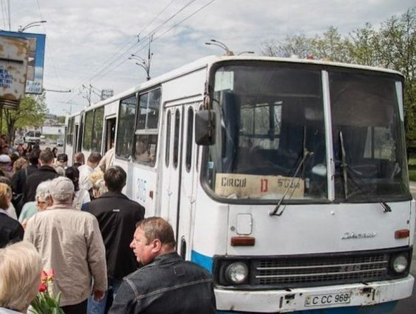 На пасхальные праздники общественный транспорт будет ходить по особому графику 