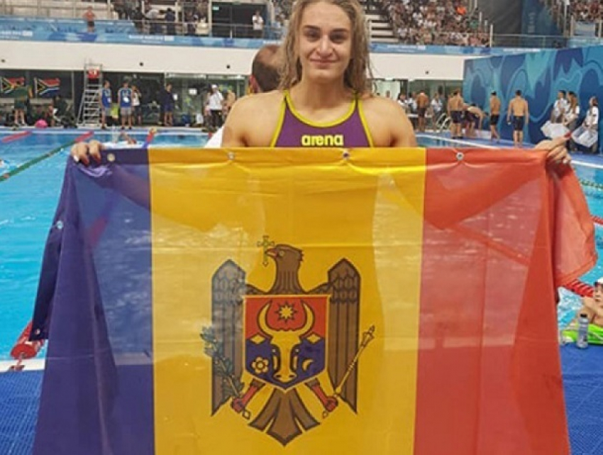 Пловчиха из Тирасполя принесла Молдове золото юношеских Олимпийских игр 