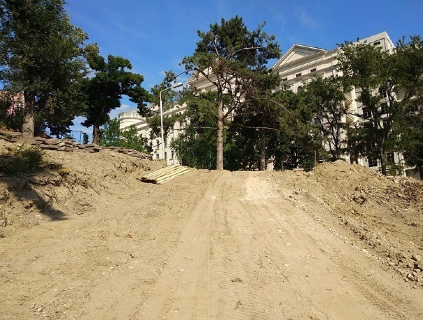 "Большую ошибку» в парке Валя Морилор срочно исправили миллионами из бюджета Кишинева