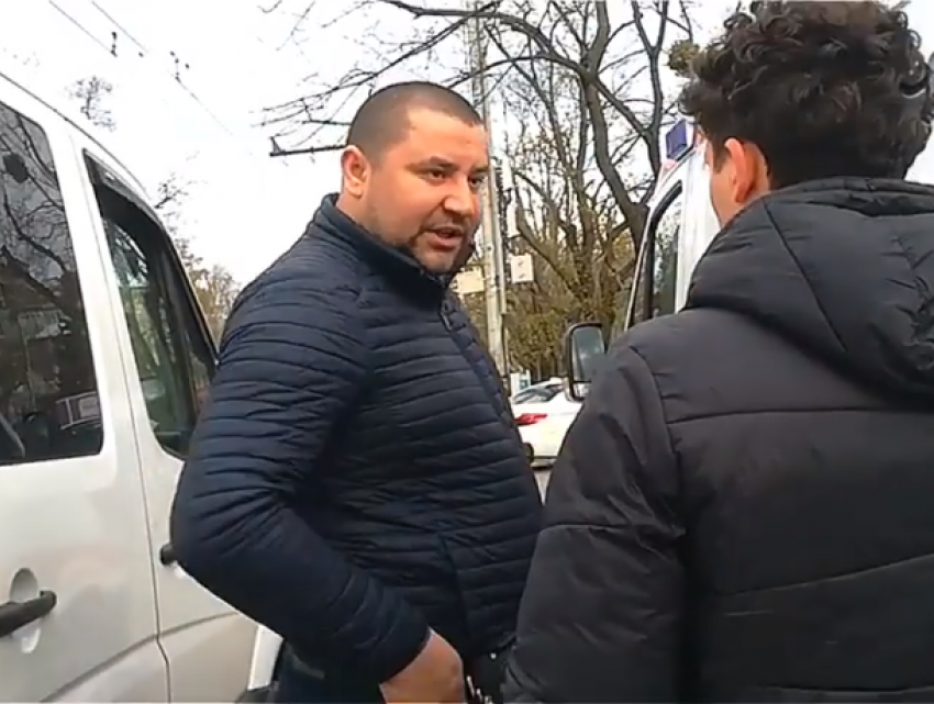 Хамская выходка водителя в Кишиневе попала на видео