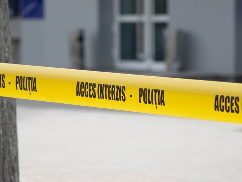 Бар превратился в место преступления: ножевое ранение в Чадыр-Лунге