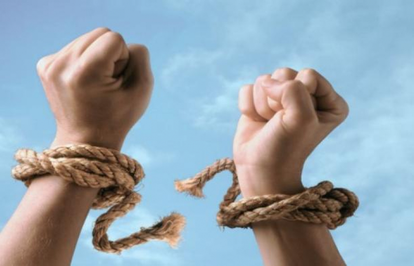 Помилование президента отменено: фигурант дела о подготовке убийств украинских чиновников оказался среди подозреваемых