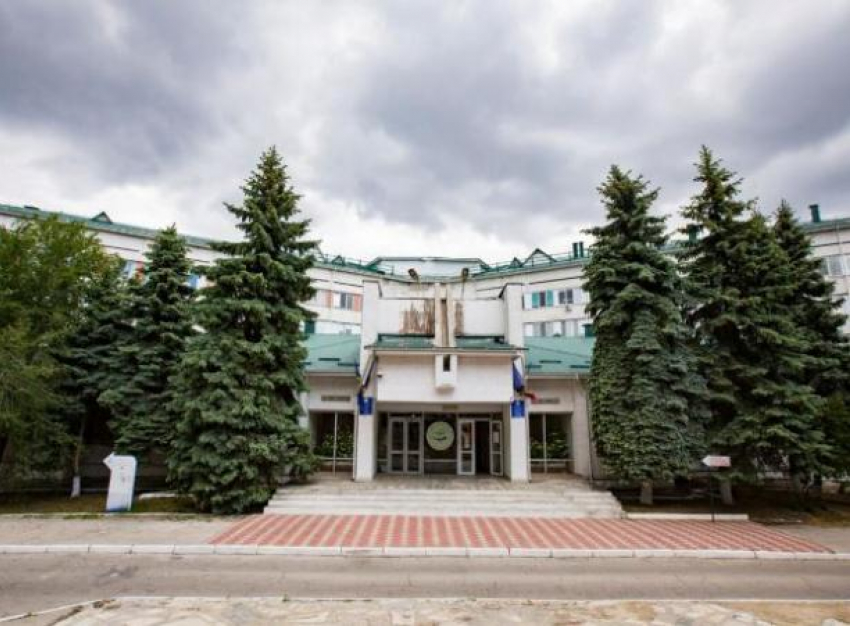 Очередной скандал в больнице из-за врача и пациента