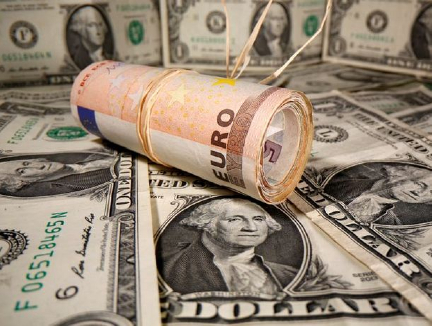 Сентябрь стартовал с роста курса евро по отношению к молдавскому лею 