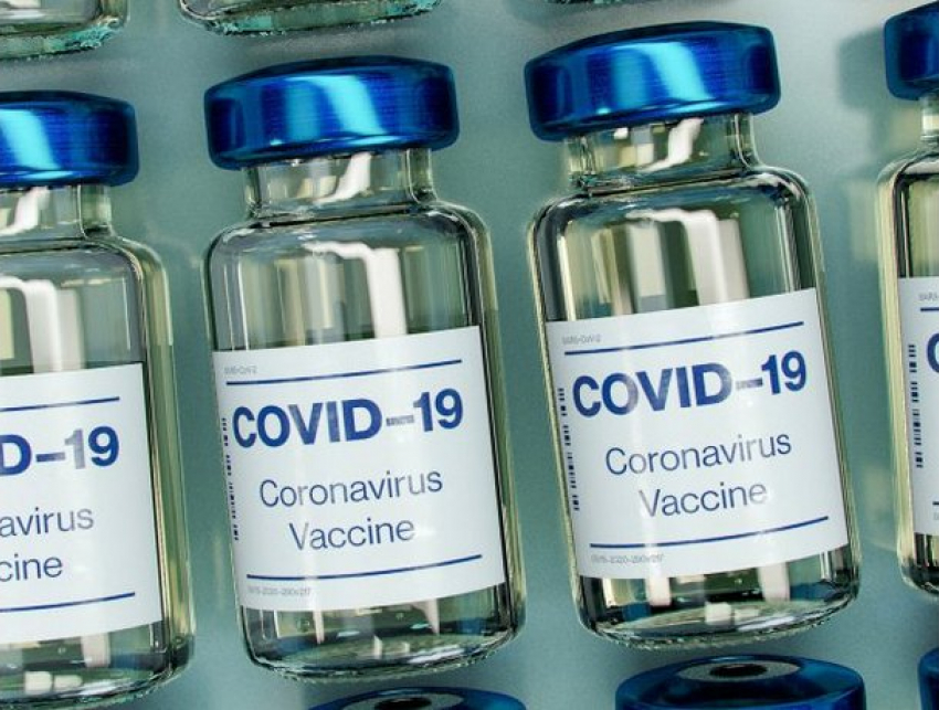 В разгар пандемии президентура пытается заблокировать российскую вакцину 