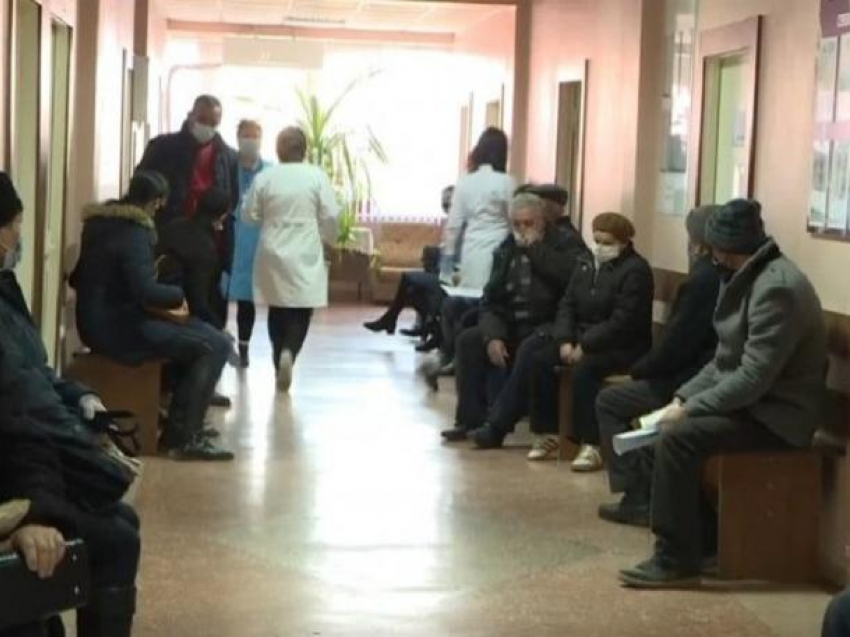 В Унгенском «Центре здоровья» полностью игнорируют меры по борьбе с пандемией