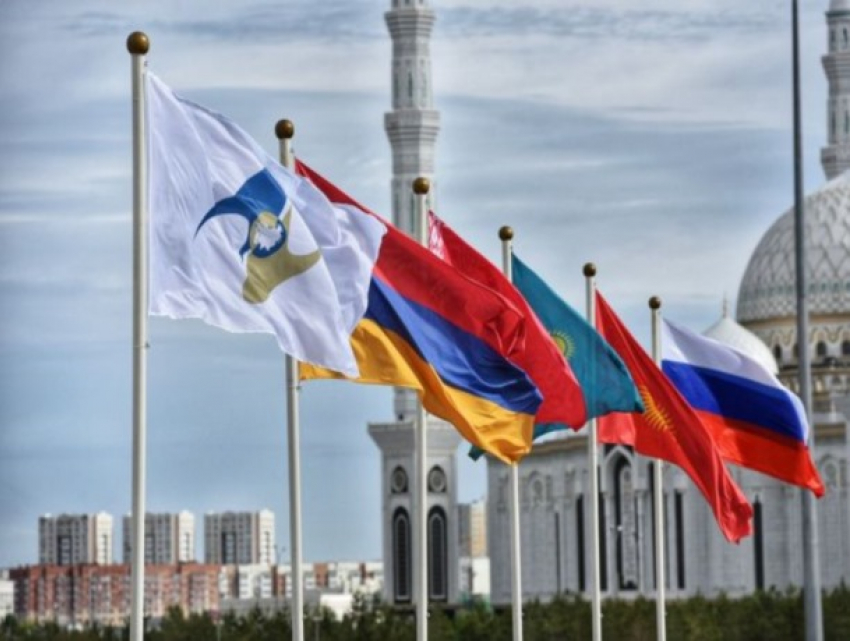ЕАЭС или ЕС? Что думают жители Молдовы