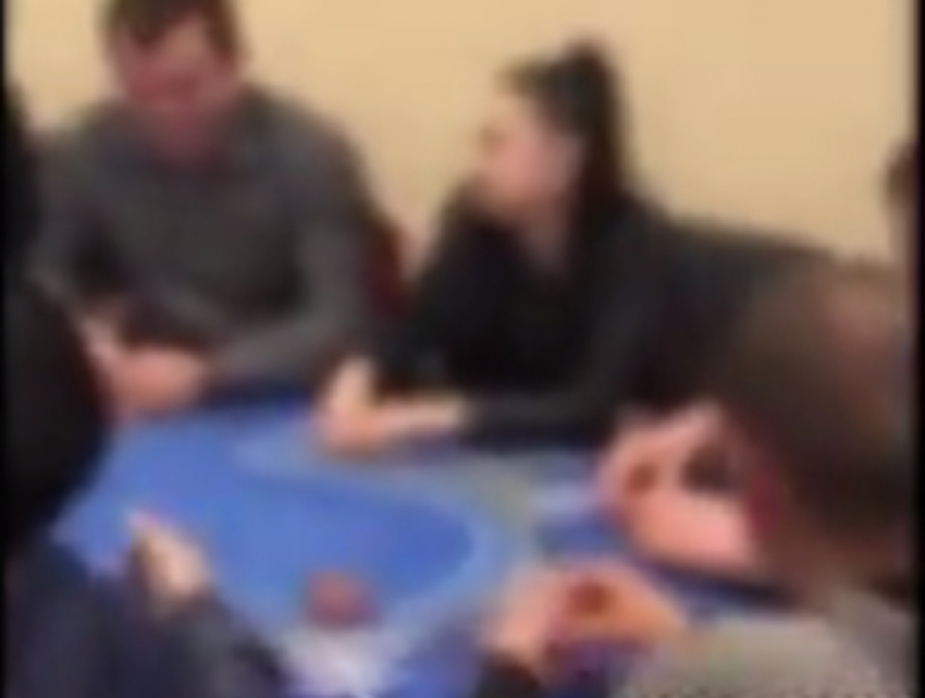 Подпольные казино с алкоголем и различными увеселениями в Кишиневе попали на видео 