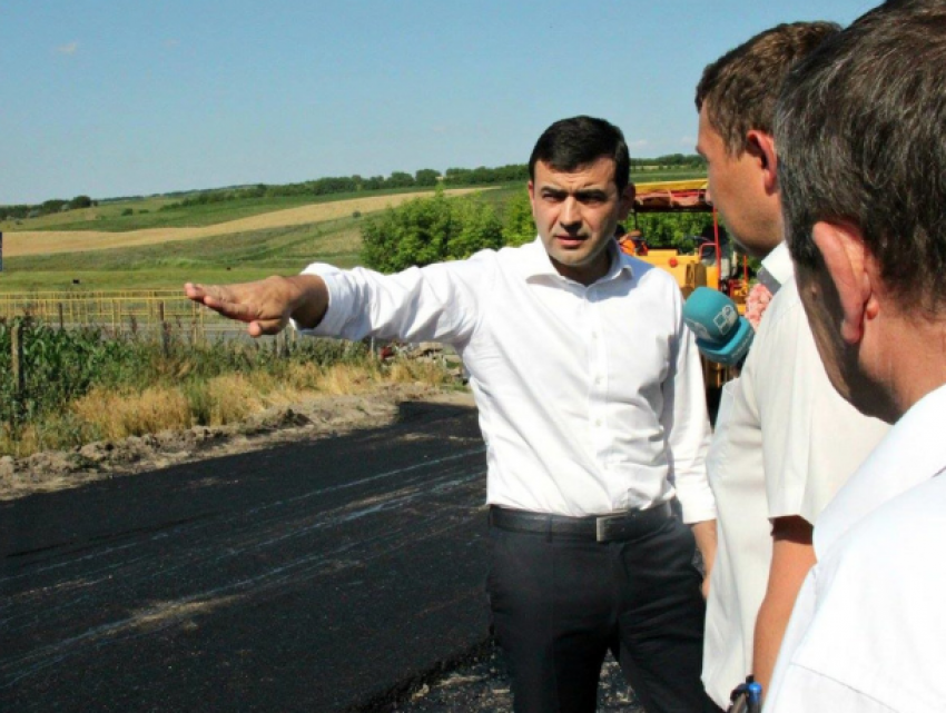 Дороги в Молдове строят иностранные компании, замешанные в коррупционных скандалах