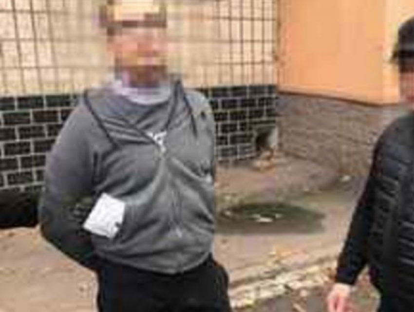 В Одессе задержан молдаванин, промышлявший наркоторговлей через интернет