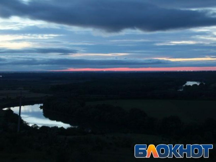Завтра будет тепло, но под вечер возможны грозовые дожди